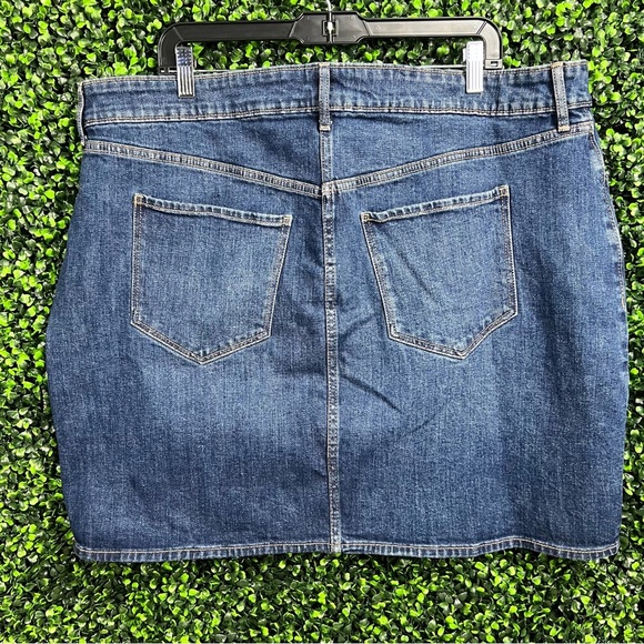 OLD NAVY | Denim Skirt - Picture 10 of 10